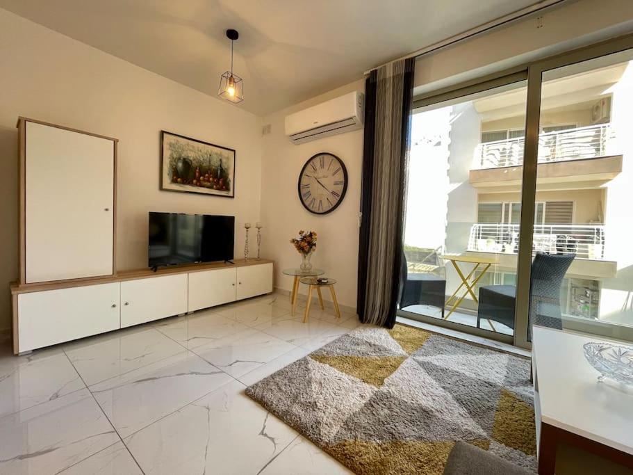 2Br Comfort Apartment Bugibba By Holi Сейнт Полс Бей Екстериор снимка